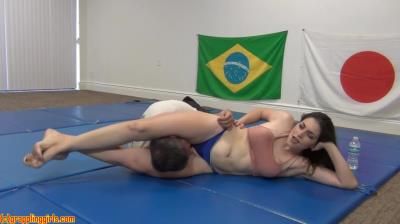 Clips4sale: Valentina - Grappling Girls In Action