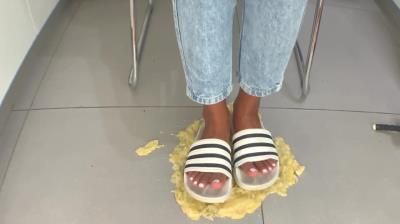 Mistress Enola: Banana Crush With Adidas Adilette Frontal View