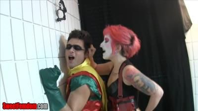 She Owns Your Manhood: Miss Quinn - Harley Quinn Butt Fucks Robin