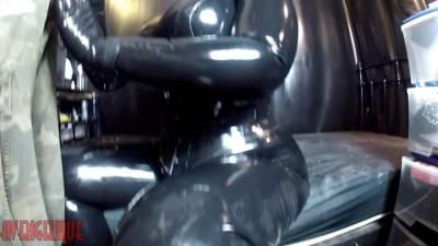 Clips4sale: Rubbertits - 1676 Latex and Rubber Rt168