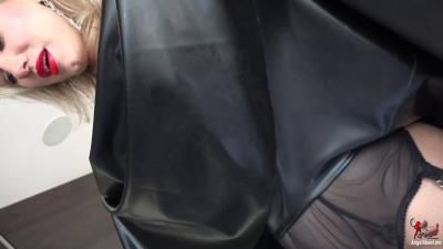 Angel The Dreamgirl - Black Liquid Her Latex Grips