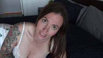 Yogabella - Moving Home with step-Mommy