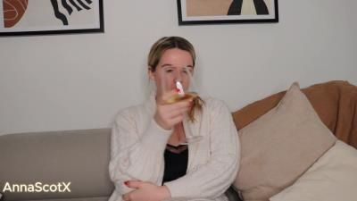 Anna Scot - Step-MOMMY MOVES IN