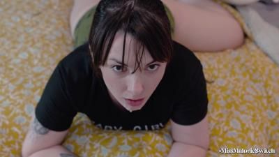 Miss Malorie Switch - EASTER SPECIAL: StepDaughter Edition